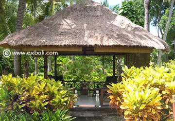 large balinese garden structure